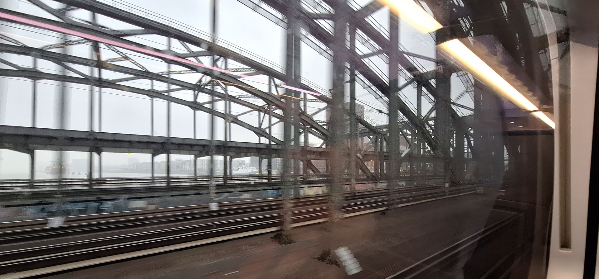 hhhbf