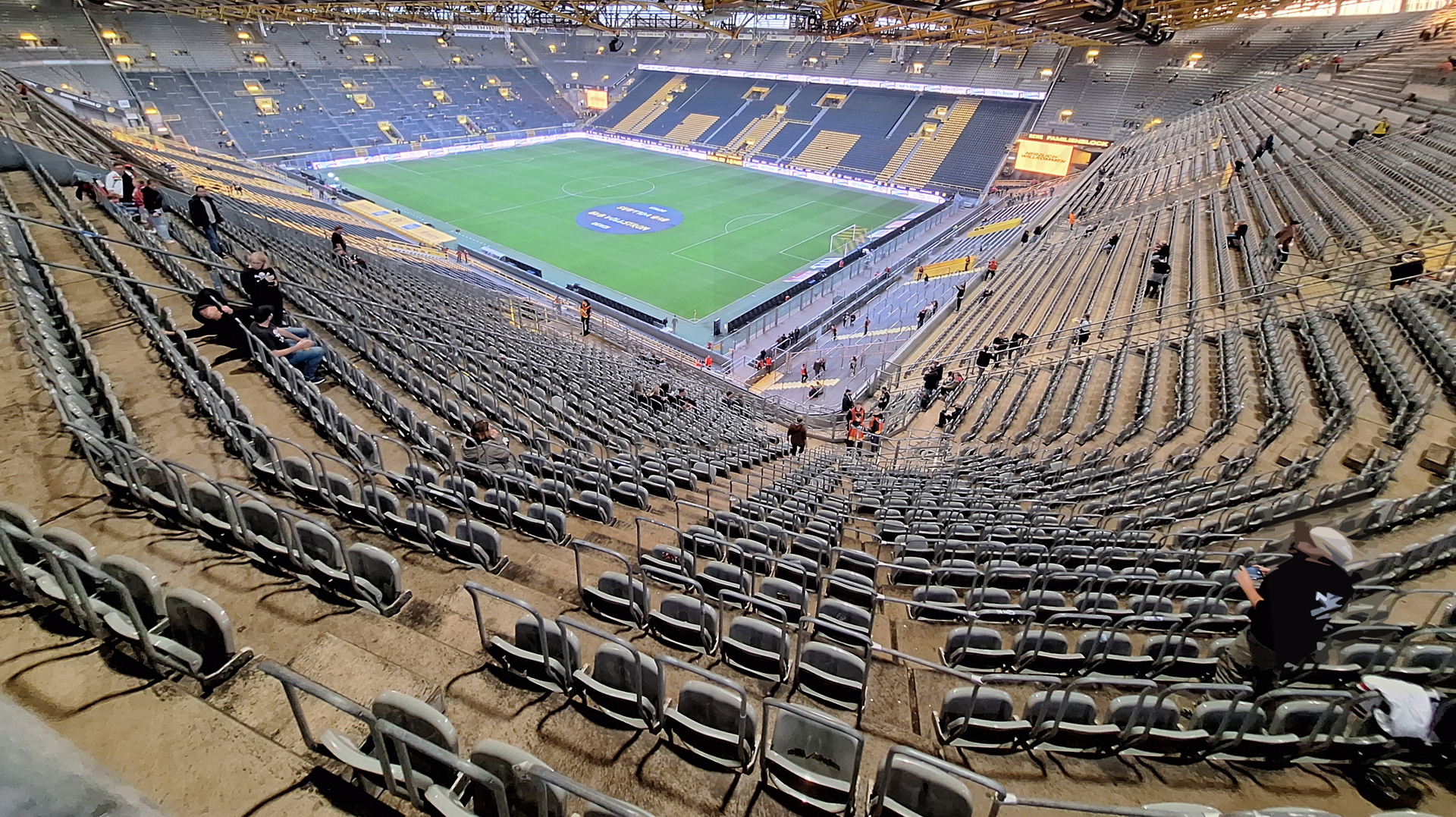 180911 leeres stadion